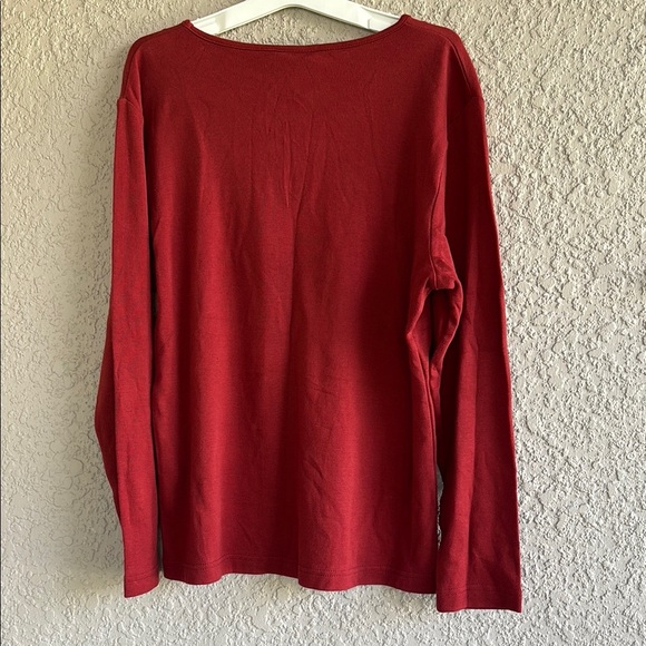 Elegant Red Embroidered Sweatshirt - Picture 6 of 10